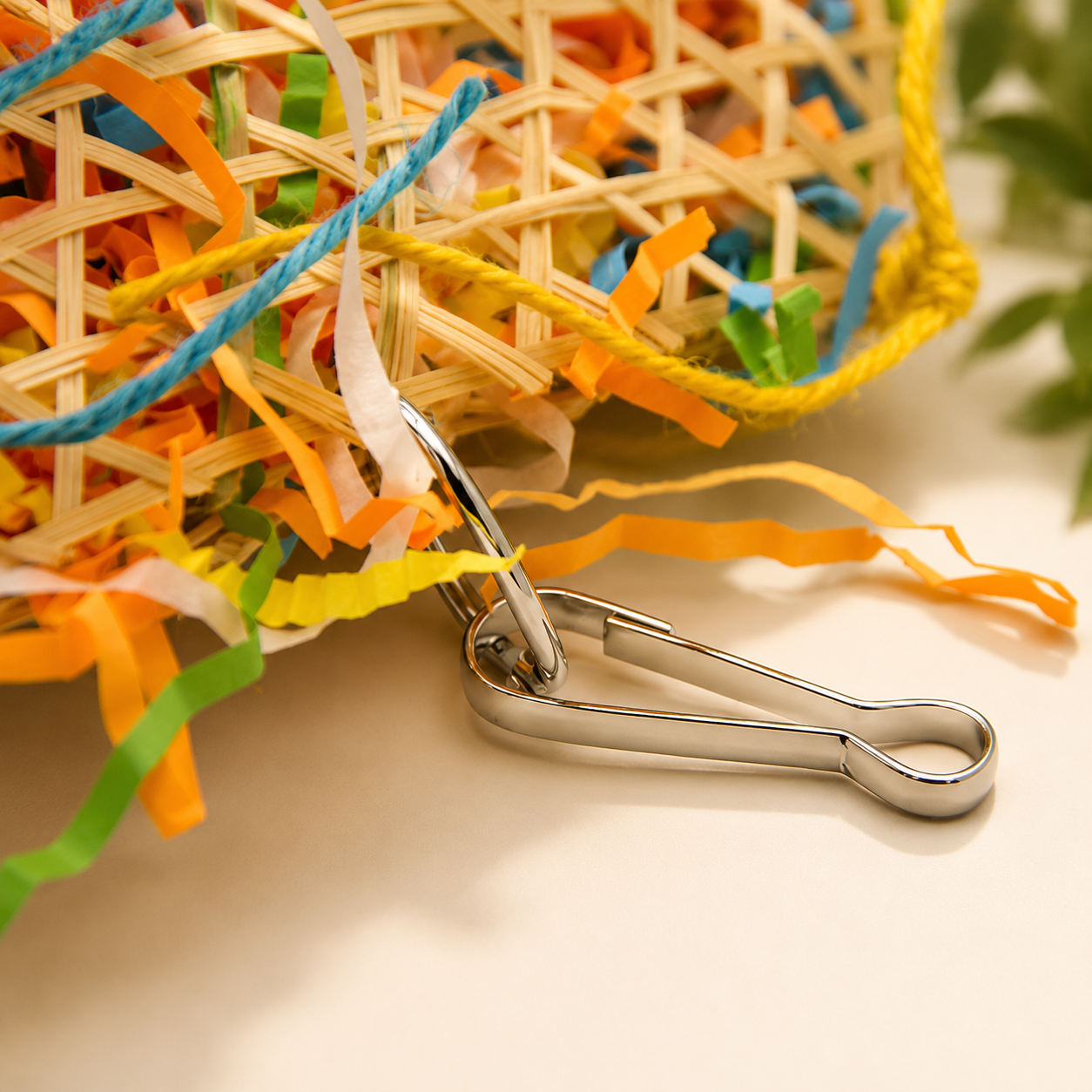 Natural Straw Bird Toy for Shredding, Play and Enrichment